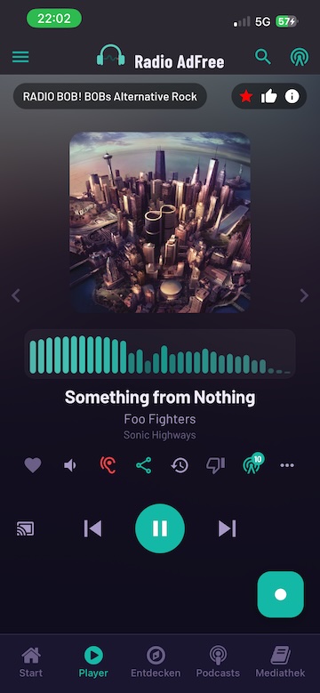 Radio Adfree Audio Visualizer im Dark Mode